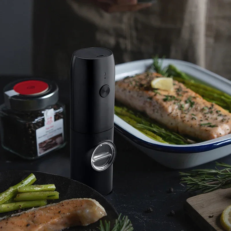 Electric Automatic Salt & Pepper Grinder Set – USB Rechargeable with LED Light